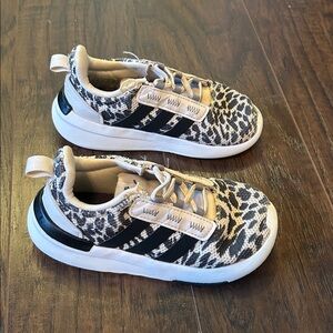 Leopard print adidas 9k